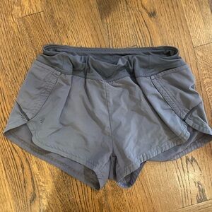 athleta grey shorts